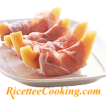 Antipasto estivo prosciutto e melone